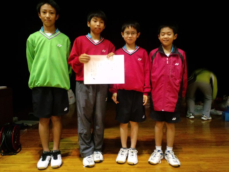 56boy3i-s.jpg
